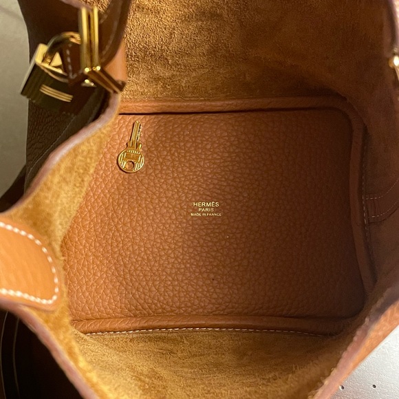 SOLD-Hermes Picotin 18 Gold with Gold HW - Picture 3 of 5